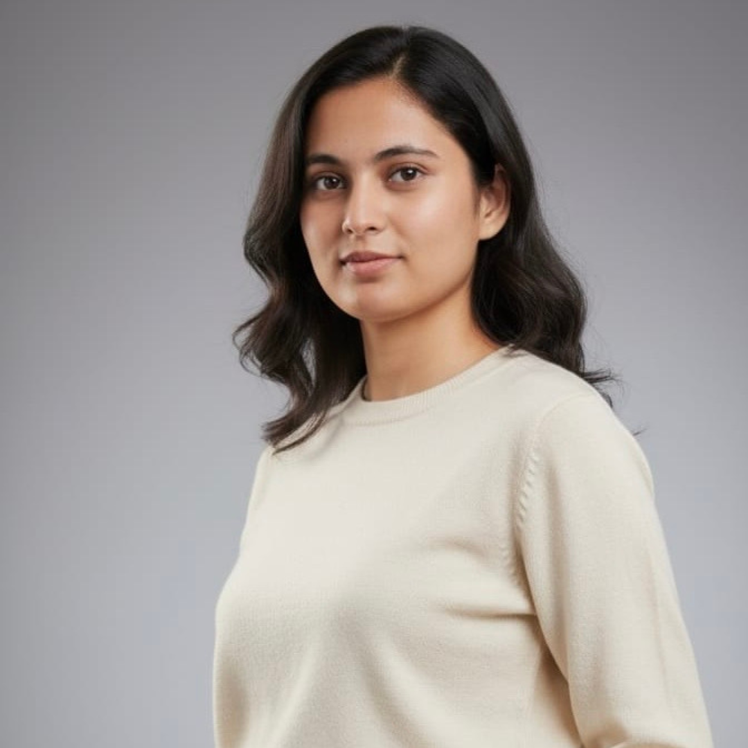 Portrait of Avani Boghani, HR Director at Elight Digital Marketing Agency In Surat, expert in team management and digital growth support